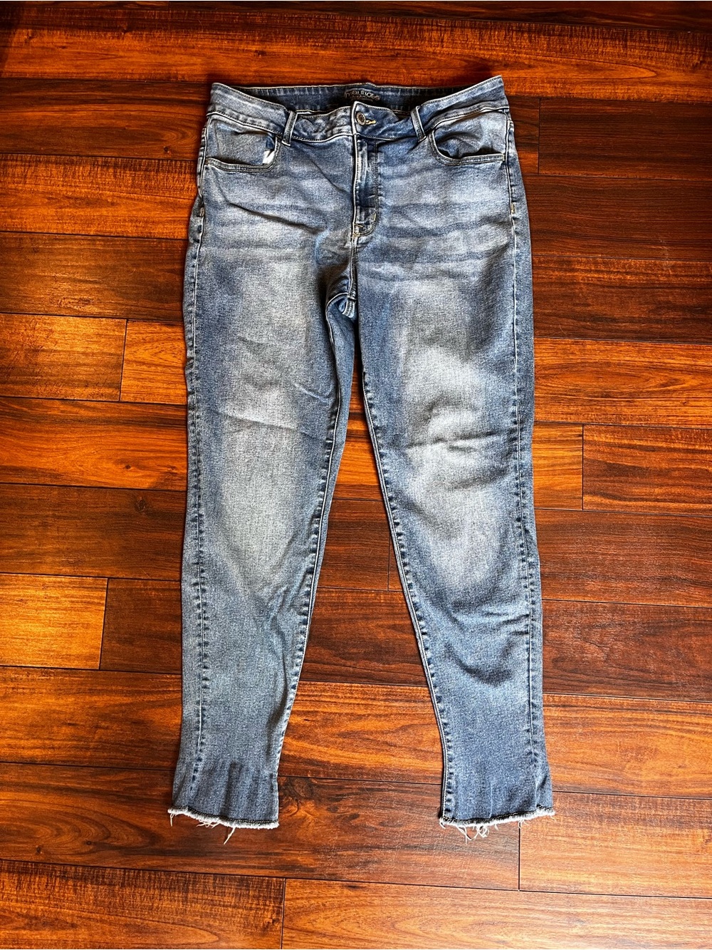 Maurices Light Blue Ankle Crop Skinny Jeans